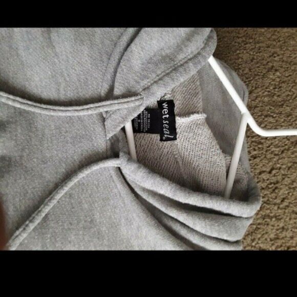 wet seal Gray 3/4 Sleeve Sweatshirt Small Y2k basic essential comfy Clean Girl - Picture 7 of 12